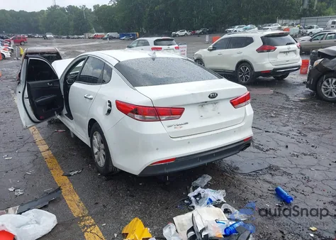 2018 Kia Optima Lx z USA, uszkodzony, nr VIN 5XXGT4L35JG228482